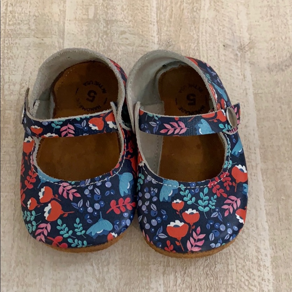 Mom petit shoes